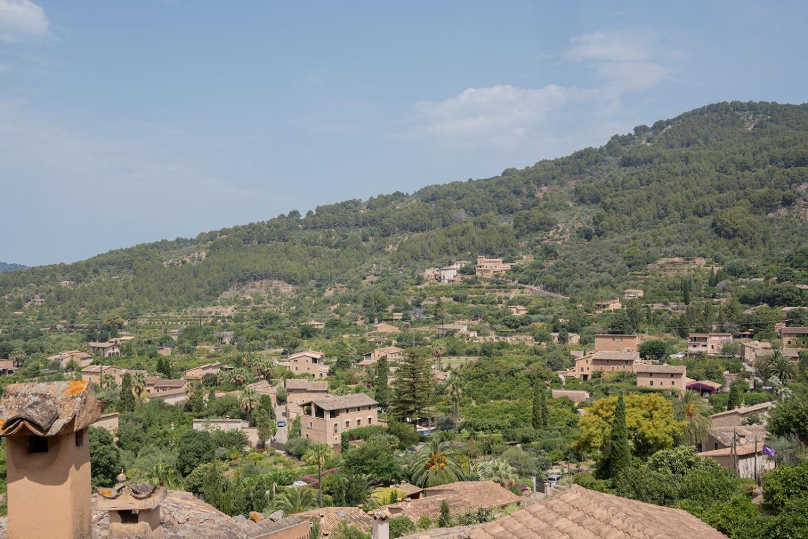 Petit Biniaraix - Ex Menditzu Hotel