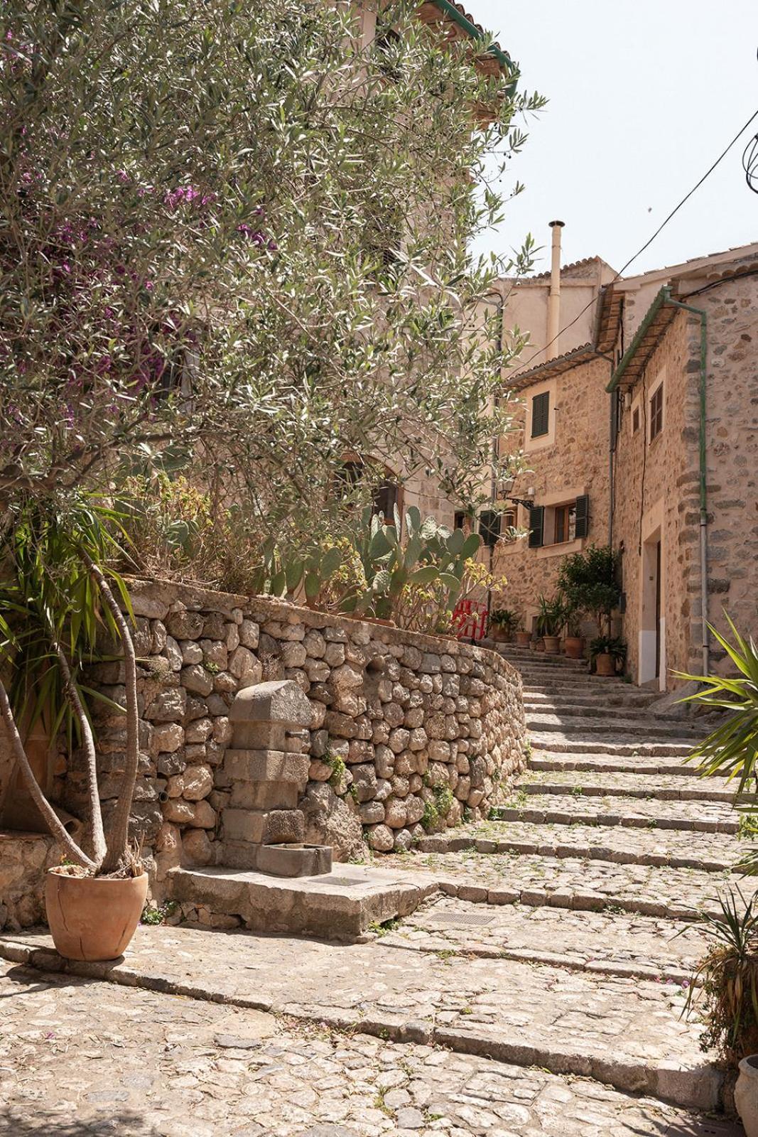 Menditzu Hotel *