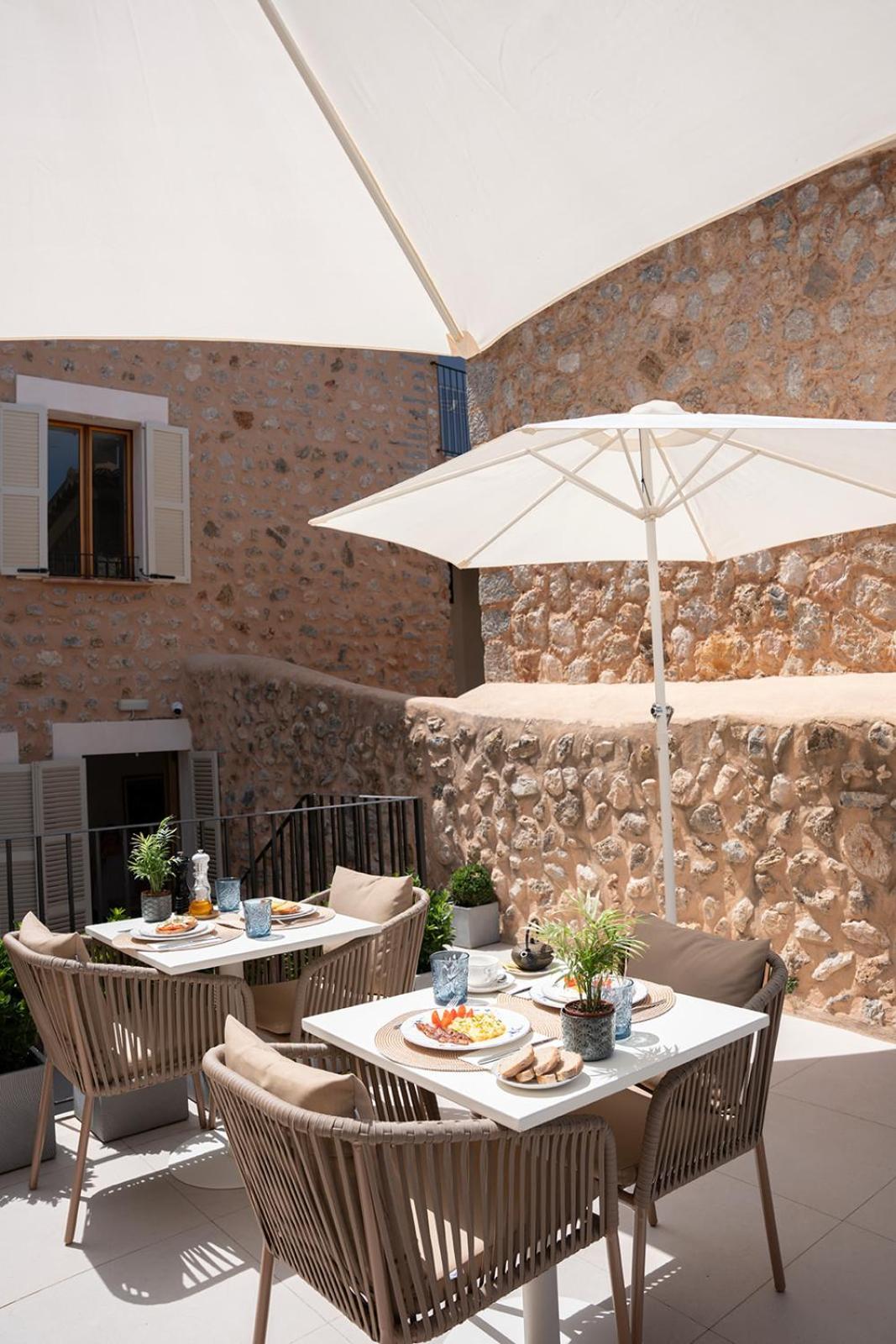 Menditzu Hotel *